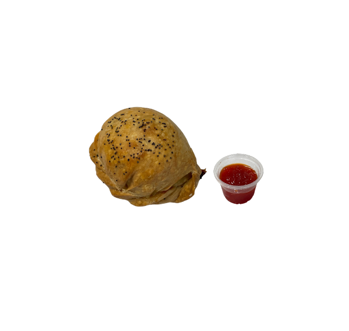Empanada jumbo de jamon y queso blanco con jaléa aparte
